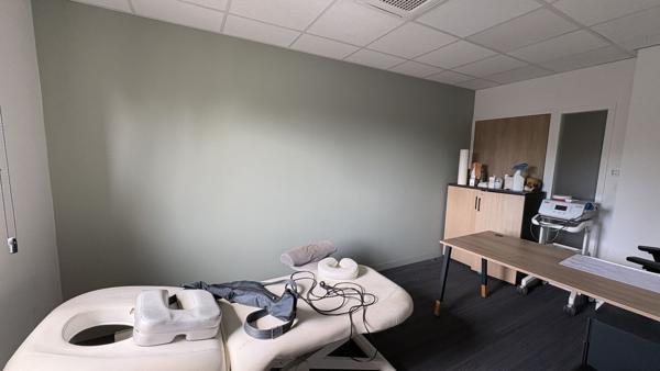 Loue local commercial de 12m²