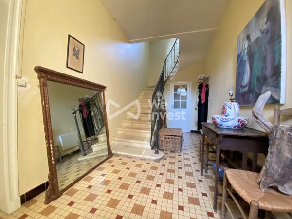 Ancienne maison de maître – Ancien domaine viticole au cœur des Côtes de Bourg – Fort potentiel