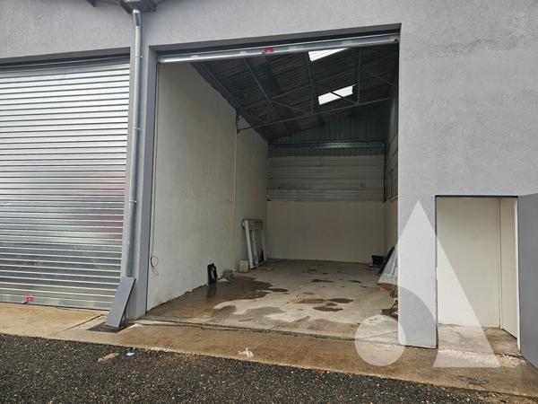 Local d'activité 1 pièce 50 m2