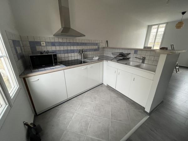 Appartement à louer 620 € CC Rochefort 2 p 40 m² DPE E