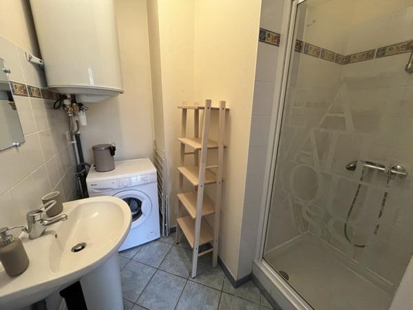 Appartement à louer 620 € CC Rochefort 2 p 40 m² DPE E