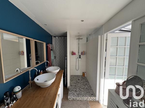 Maison 4 pièces de 89 m² à Wasquehal (59290)