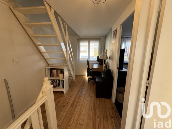 Maison 4 pièces de 89 m² à Wasquehal (59290)