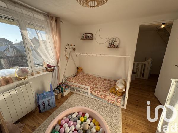 Maison 4 pièces de 89 m² à Wasquehal (59290)