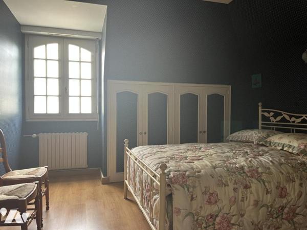 Quartier Pillerie, proche gare,  maison ( T6 -4 ch /180 m² hab.env.) sur 705 m² de terrain 