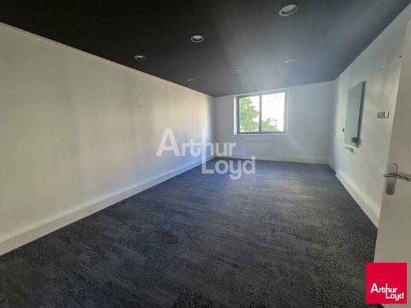 ANGERS CENTRE VILLE DE BUREAUX DE 271 M² A LOUER