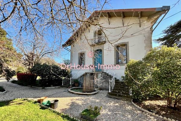 Maison à vendre 7 pièces de 240 m²