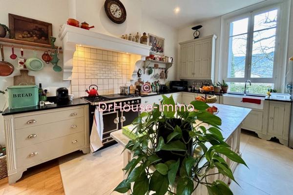 Maison à vendre 7 pièces de 240 m²