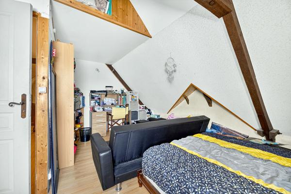 Maison de charme en coeur de village - 167 m2 - Résidence principale + studio indépendant Allassac