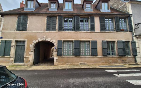 Appartement à vendre    1 pièce • 33 m2 La Charité-sur-Loire
