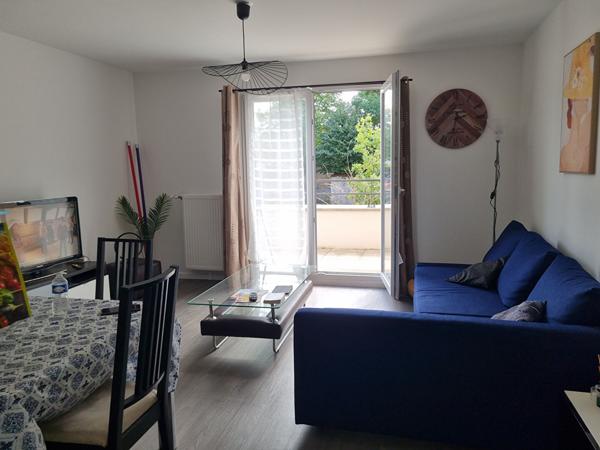 Appartement MEUBLE à Combs La Ville 3 pièce(s) 60 m2