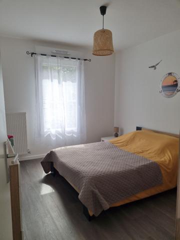 Appartement MEUBLE à Combs La Ville 3 pièce(s) 60 m2