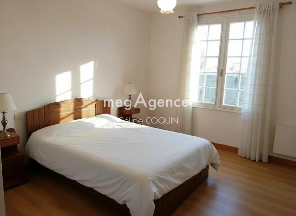 Maison à CHAMPAGNOLLES, 17240 - 5 pièces 100m²