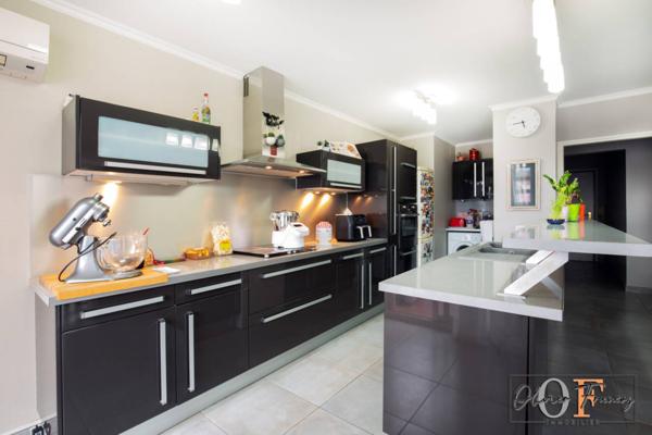 Appartement à vendre 4 pièces de 105 m²