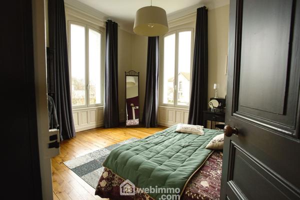Maison bourgeoise 163 m² à Nieul-sur-Mer 17137