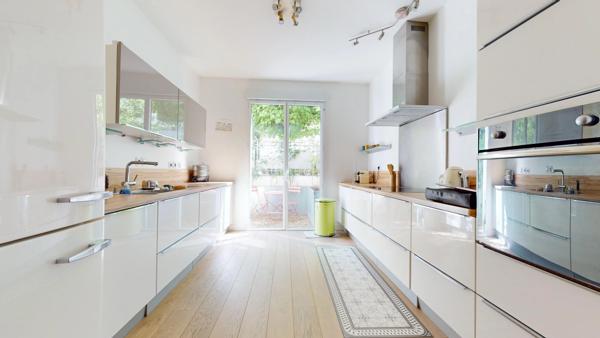 Lyon 6 - Masséna - Appartement meublé de 150,21 m² avec jardin - 3 chambres