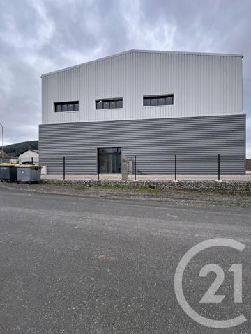 à vendre  300 m2 BAS EN BASSET - 43