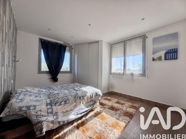 Maison à vendre 7 pièces 215 m² Saint-Estève