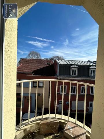 Appartement à louer 2 pièces 41.47m² Saint-Quentin (02100)