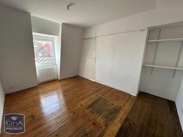 Appartement à louer 2 pièces 41.47m² Saint-Quentin (02100)