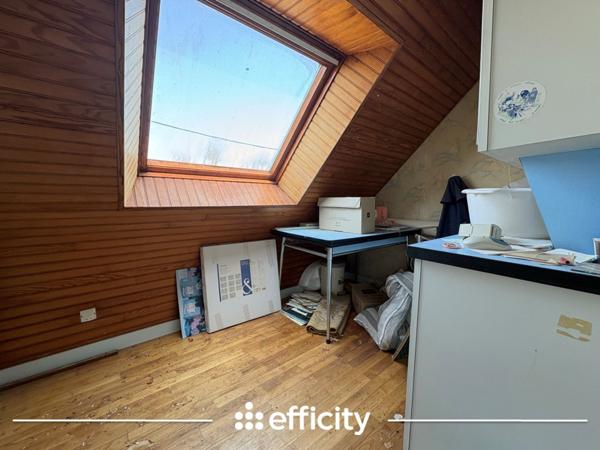 Maison
         5 pièces
        - 98 m² 230 000 € *