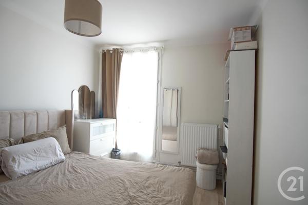 Appartement F5 à vendre  5 pièces - 88,72 m2 CHOISY LE ROI - 94