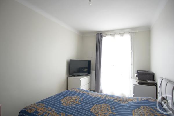 Appartement F5 à vendre  5 pièces - 88,72 m2 CHOISY LE ROI - 94