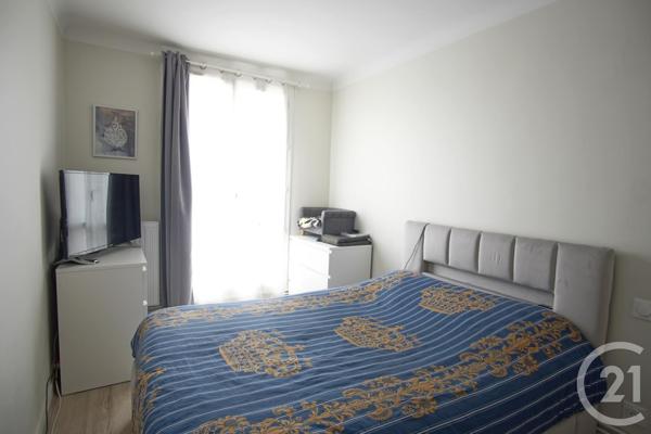 Appartement F5 à vendre  5 pièces - 88,72 m2 CHOISY LE ROI - 94