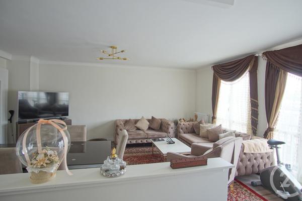 Appartement F5 à vendre  5 pièces - 88,72 m2 CHOISY LE ROI - 94