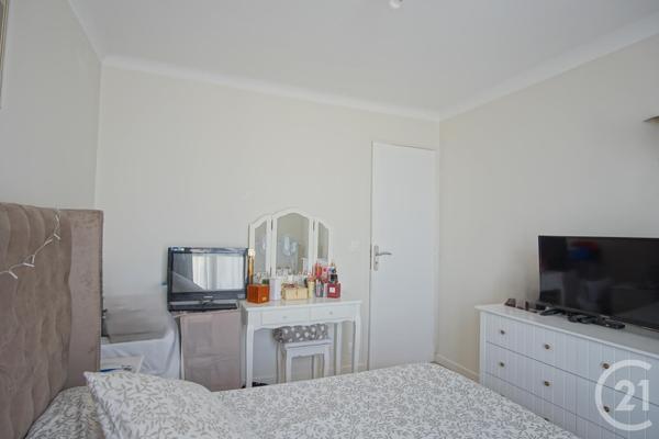 Appartement F5 à vendre  5 pièces - 88,72 m2 CHOISY LE ROI - 94