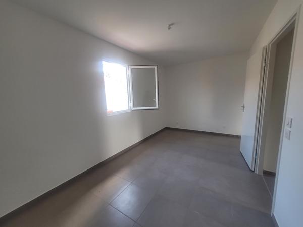 Maison mitoyenne T4 avec jardin privatif