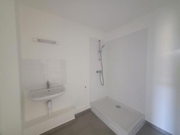 Maison mitoyenne T4 avec jardin privatif