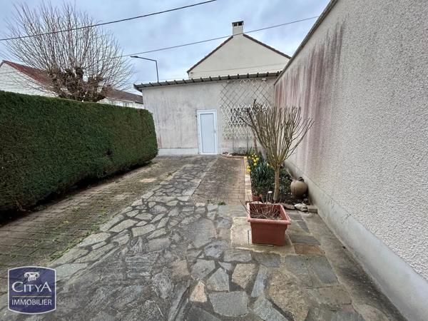 Maison à vendre 4 pièces 55.42m² Châteauroux (36000)