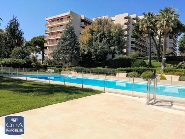 Appartement à vendre 4 pièces 89.12m² Antibes (06160)