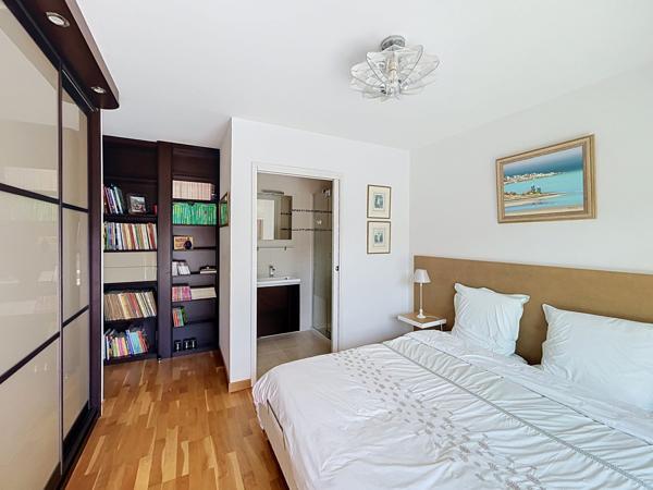 Vente Appartement de luxe Évian-les-Bains 4 Pièces 119 m²