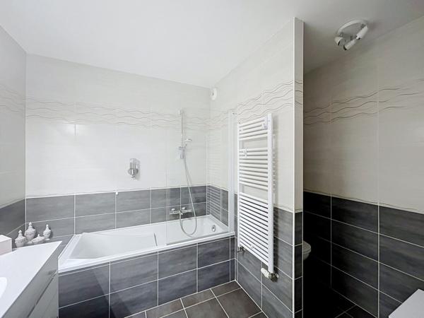 Vente Appartement de luxe Évian-les-Bains 4 Pièces 119 m²