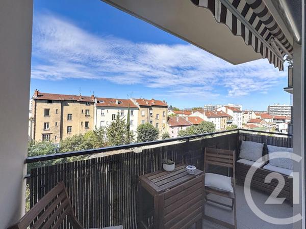 Appartement F4 à vendre  4 pièces - 73,56 m 2   VILLEURBANNE  - 69
