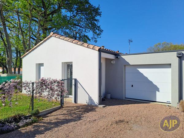 Vente maison Challans : 259 700 € - AJP Immobilier Challans