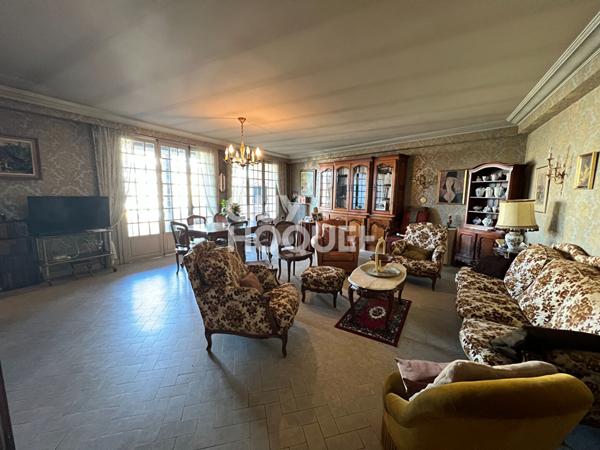 Immeuble Albi 7 pièce(s), Secteur Pelloutier