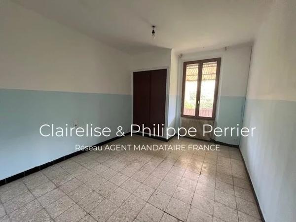 Immobilier Salernes (83690) – Maison de village 100m2 – 217 000 €
