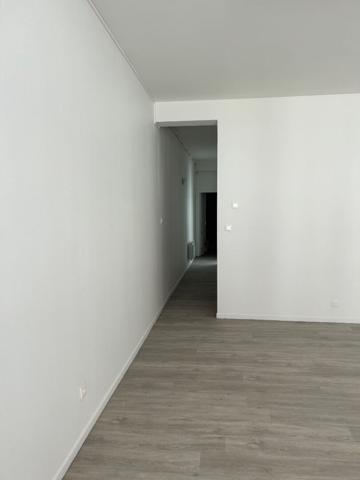 "LOCAL COMMERCIAL 3 PIECES 59M2"