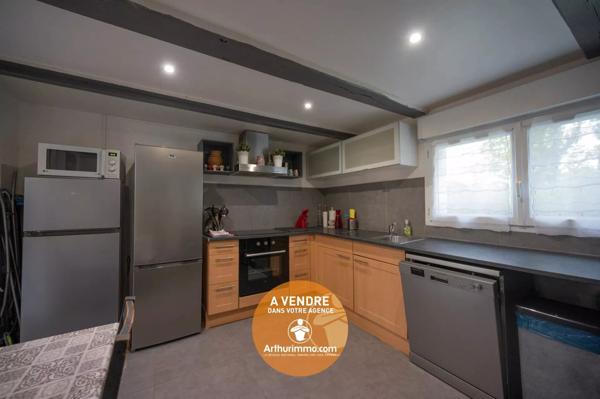 Vente Maison 7 pièces 200 m2 à Saint-Gatien-des-Bois