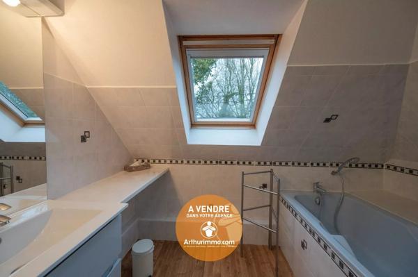 Vente Maison 7 pièces 200 m2 à Saint-Gatien-des-Bois