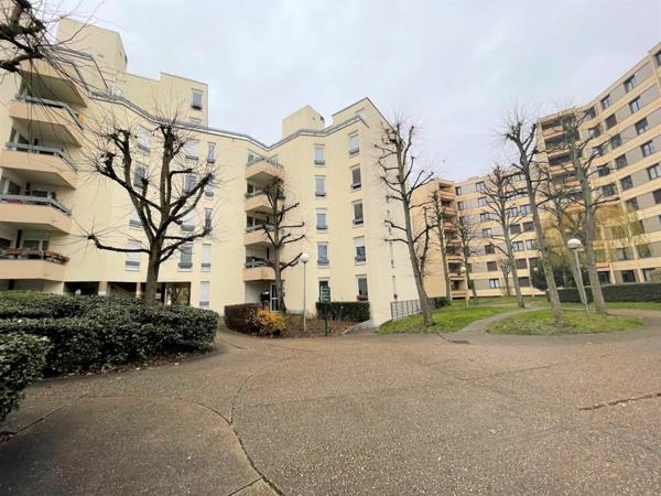 Appartement à louer  3 pièces • 65,50 m2 Montigny-le-Bretonneux