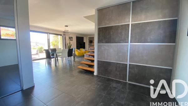 Maison à vendre 6 pièces 176 m² Montélimar