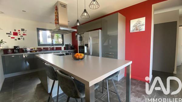Maison à vendre 6 pièces 176 m² Montélimar