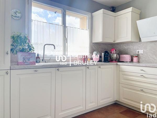 Maison 6 pièces de 94 m² à Dourdan (91410)