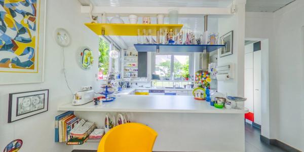 Dpt Haut-Rhin (68), à vendre MULHOUSE maison d'architecte 372 m2 dans son magnifique jardin