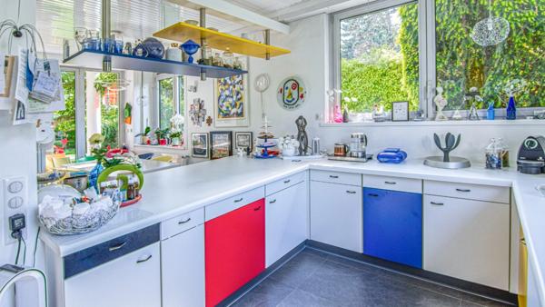 Dpt Haut-Rhin (68), à vendre MULHOUSE maison d'architecte 372 m2 dans son magnifique jardin