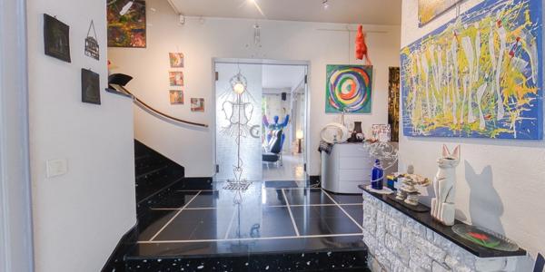 Dpt Haut-Rhin (68), à vendre MULHOUSE maison d'architecte 372 m2 dans son magnifique jardin